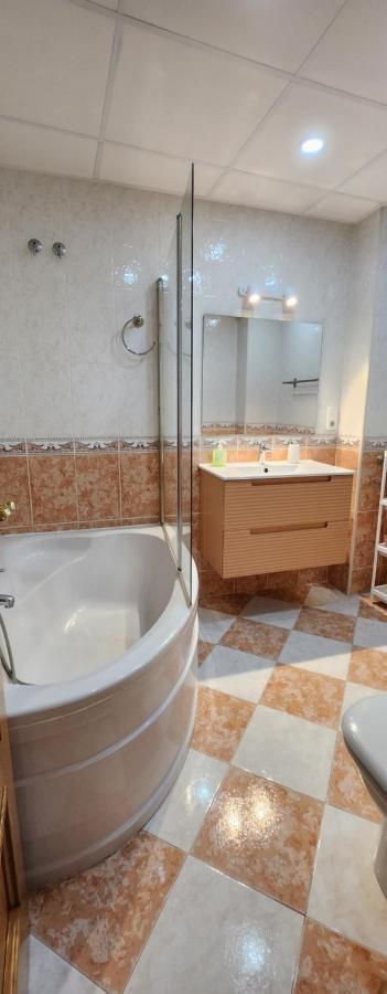 Elena Flat Malaga Center Apartment Exterior foto