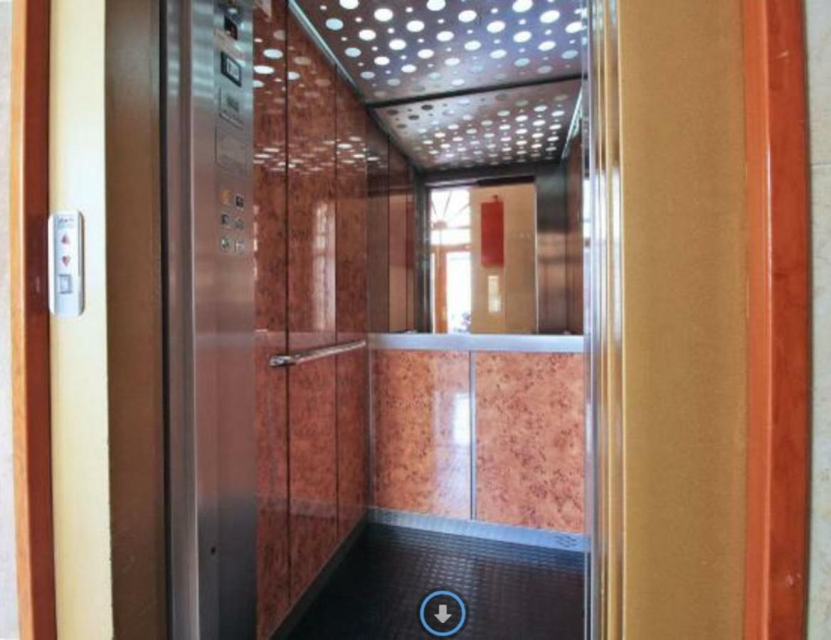 Elena Flat Malaga Center Apartment Exterior foto